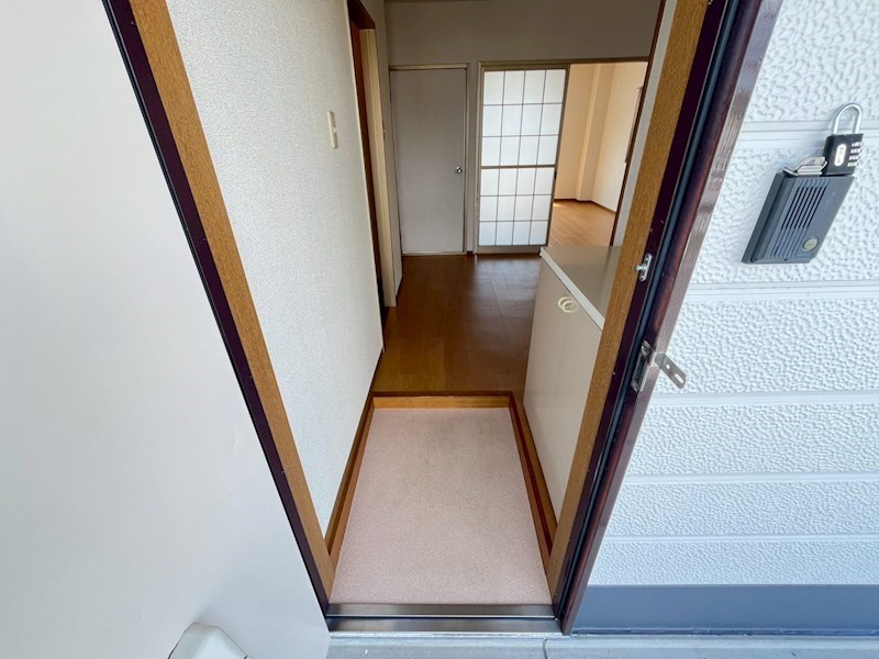 シャトレー富堂 玄関