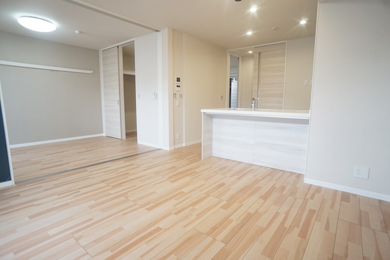 エレガント国見 リビング