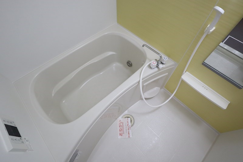 グランソレイユ今里 風呂画像