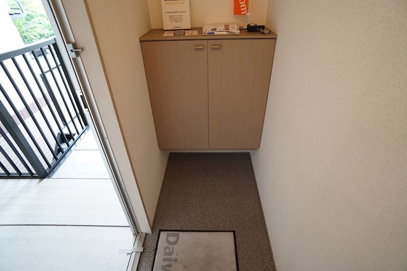 パルかしの木 玄関