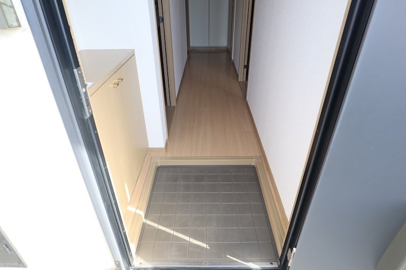 ビクトワールA棟 玄関