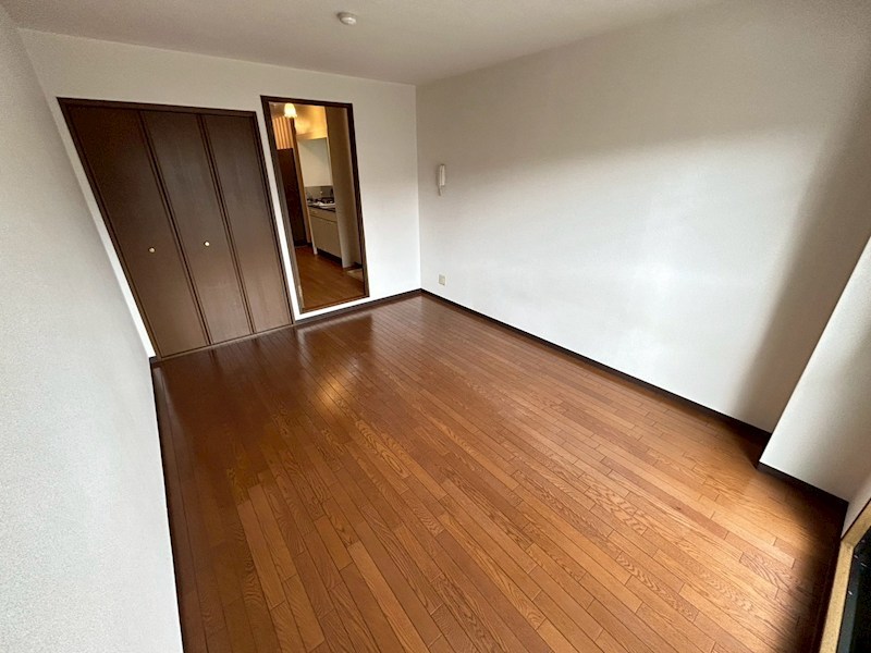 南新町ビル ベッドルーム