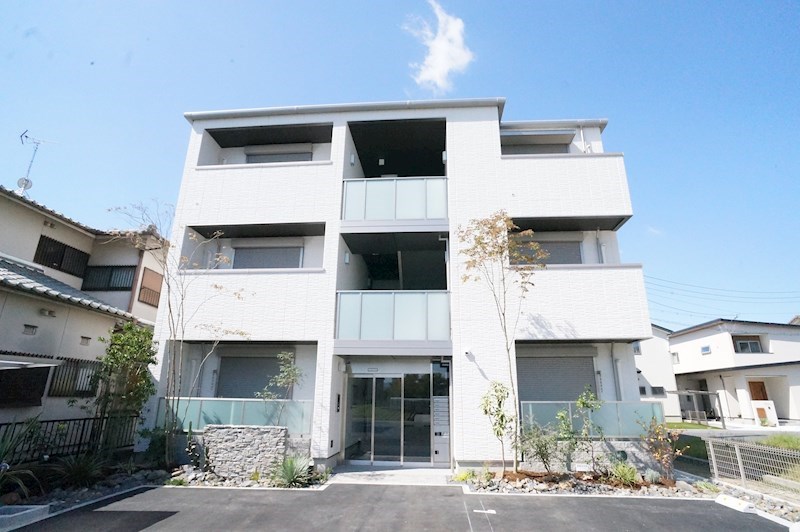 6（ロク） 302号室 外観