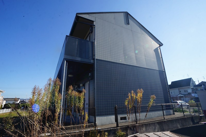 レ・ベッレアカーザ 105号室 外観