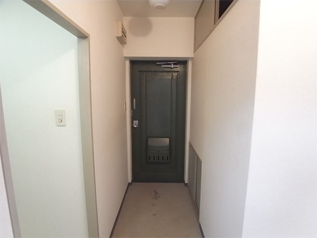 セカンドマンション 玄関