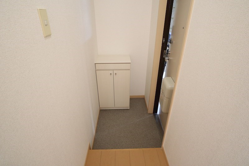 メゾン鳥井 玄関