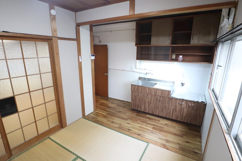 鳥見山荘園ビル1号館 リビング