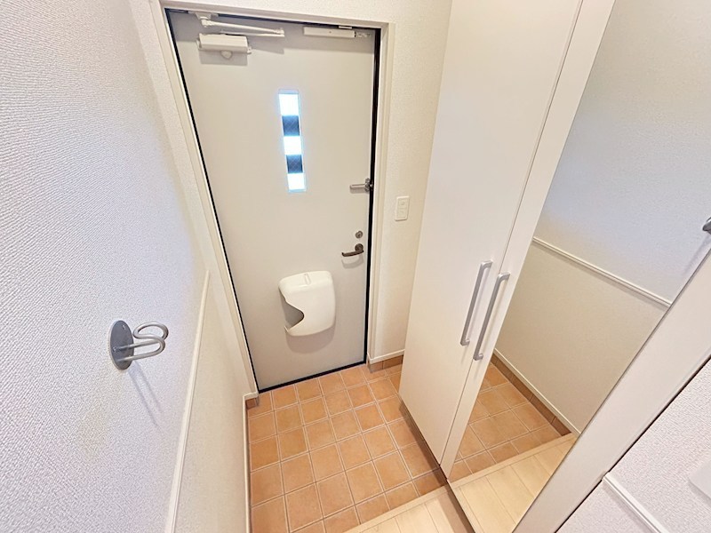 アルファコート 玄関