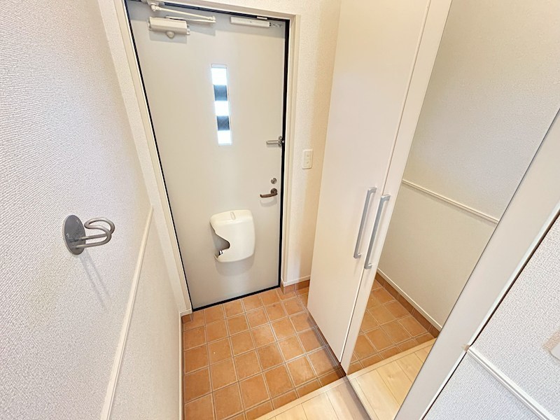 アルファコート 玄関