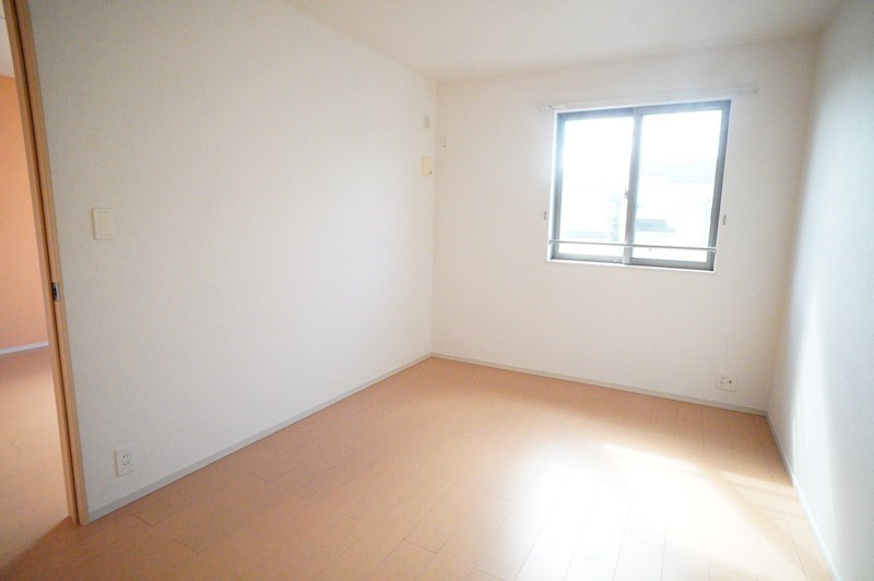 ウインドヒル神南Ⅰ ベッドルーム