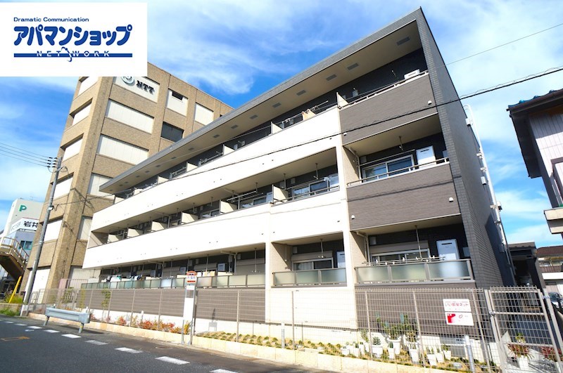 グリーゼア  203号室 外観