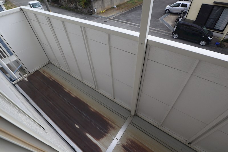 エミール指柳 ベランダ