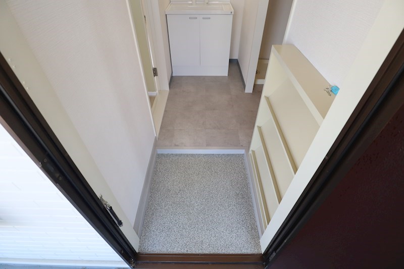 満田ハイツ 玄関