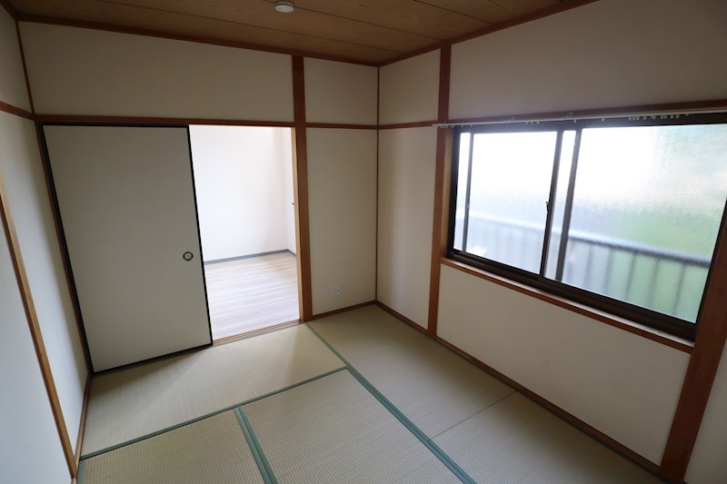 満田ハイツ ベッドルーム