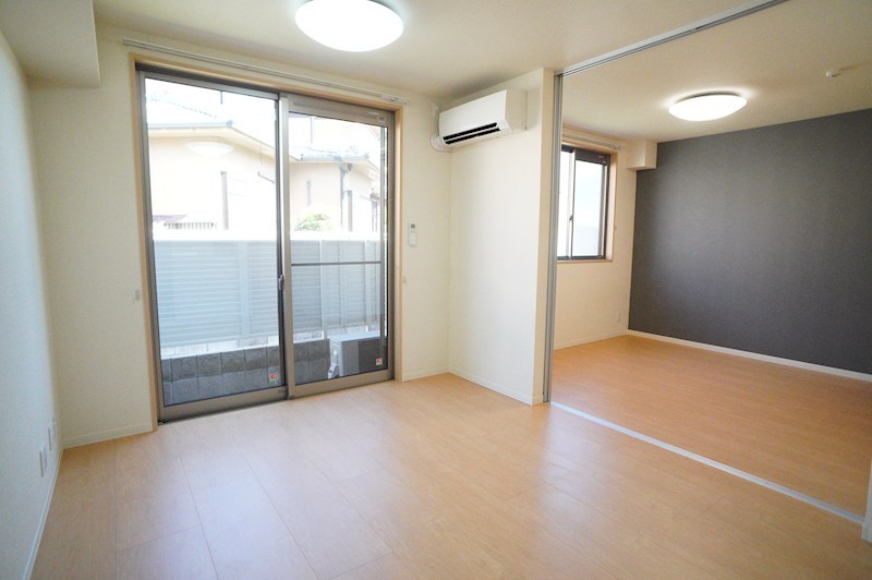 シャーメゾン龍田 リビング