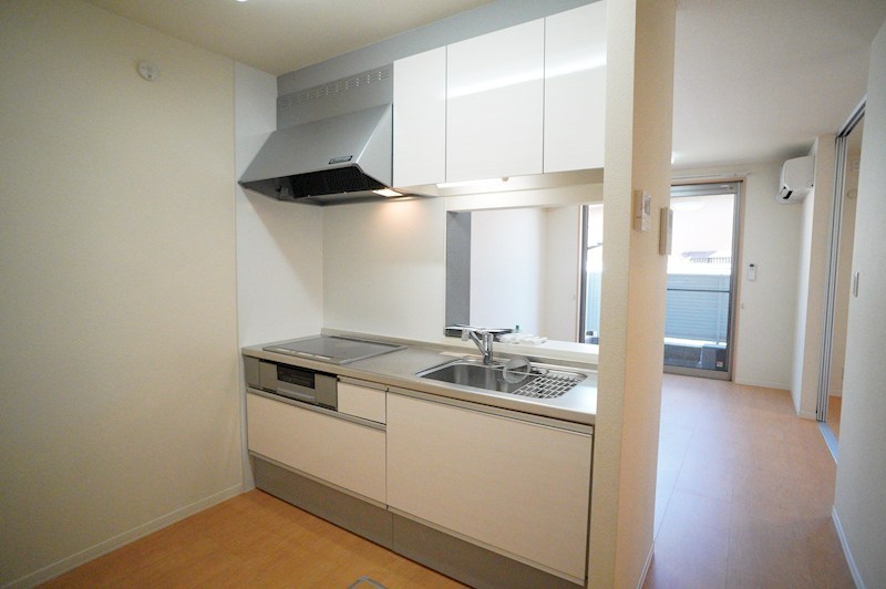 シャーメゾン龍田 キッチン