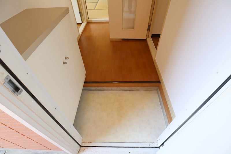 フローラル神宮東 玄関