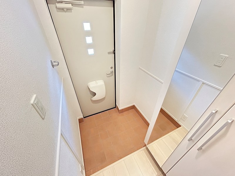 パインオークⅦ 玄関