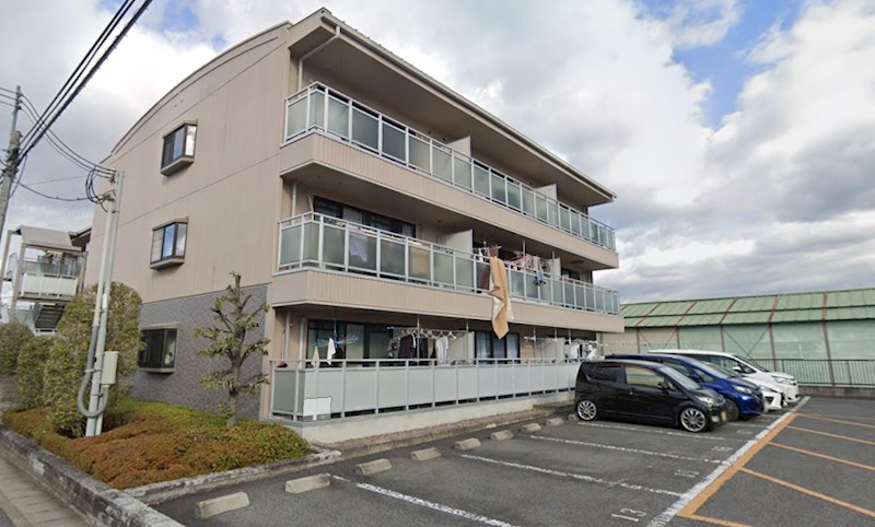 セゾン　ルウィエール　B 302号室 外観