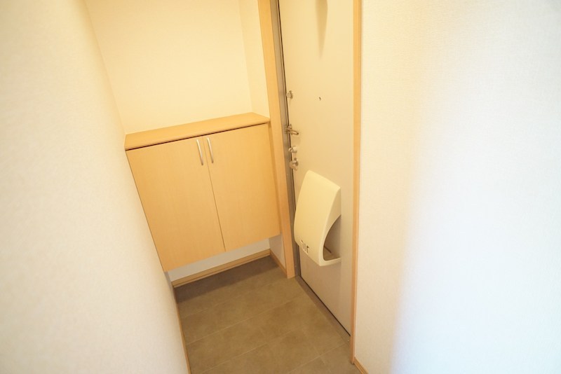 グランシャリオⅠ 玄関