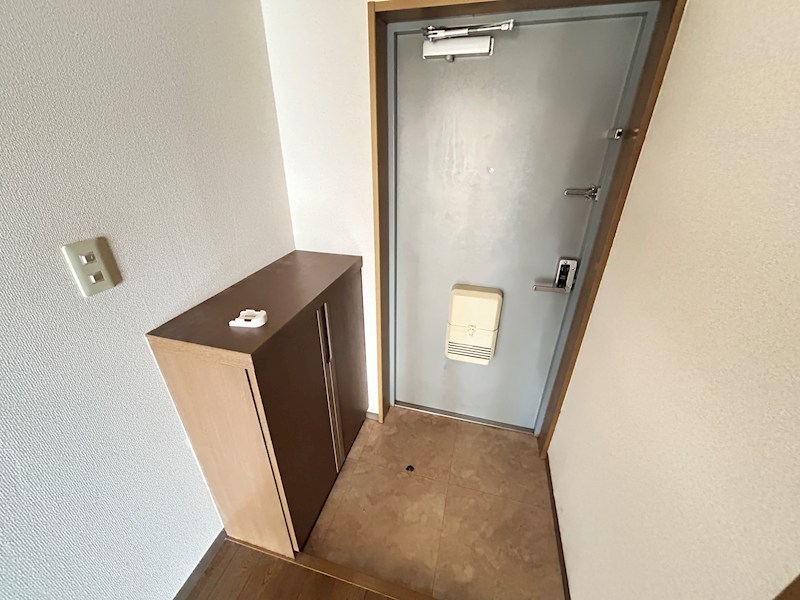 ウエストポート　Ｂ棟 玄関