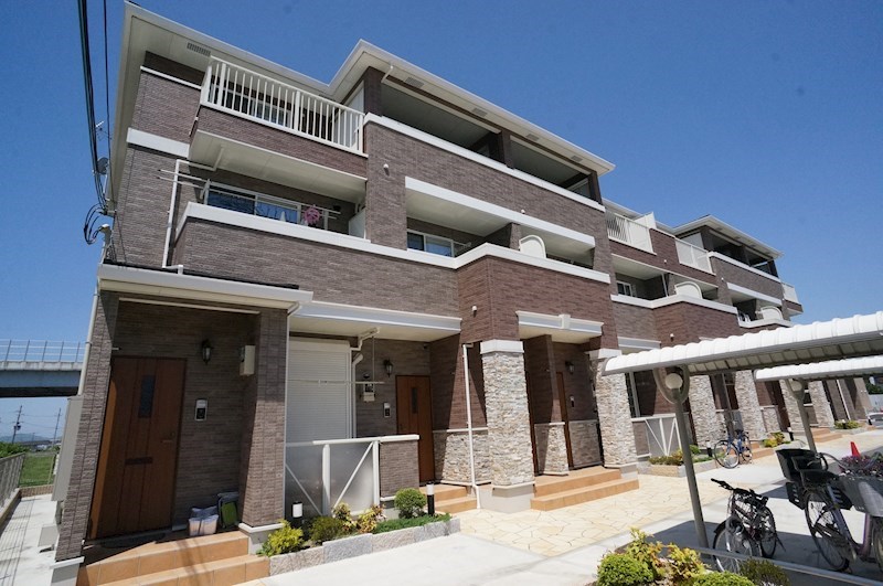 ガーデンコート　ＣＭＫ その他外観1