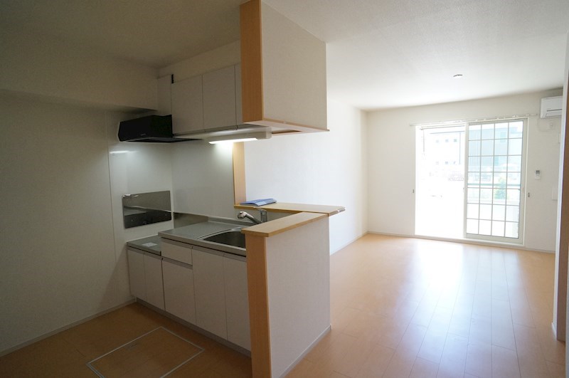 ガーデンコート　ＣＭＫ リビング