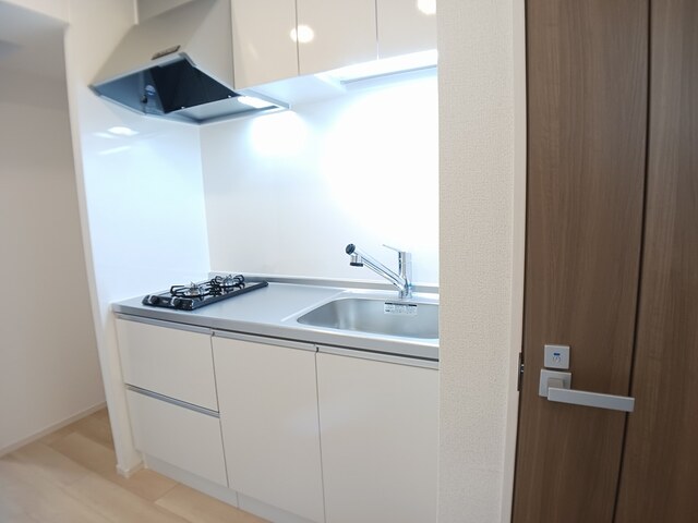 メゾン　リアリⅢ キッチン