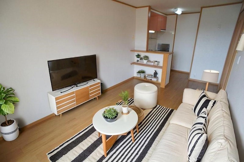 ブリーゼ・Ｆ リビング