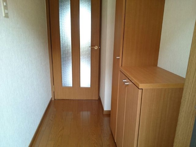 フォンテーヌ　Ｎ－Ⅱ 玄関