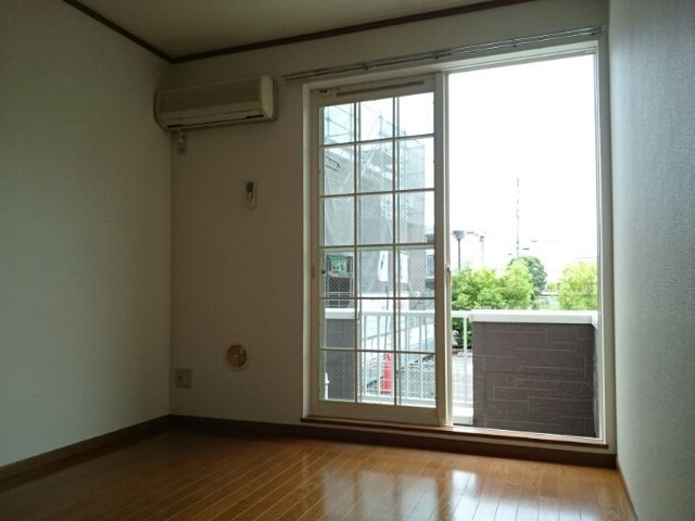 フォンテーヌ　Ｎ－Ⅱ リビング