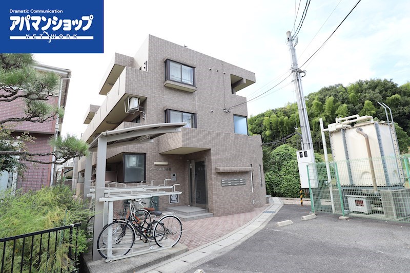 ノーブル参番館 102号室 外観