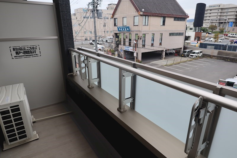 クアトロ・ソレイユ ベランダ