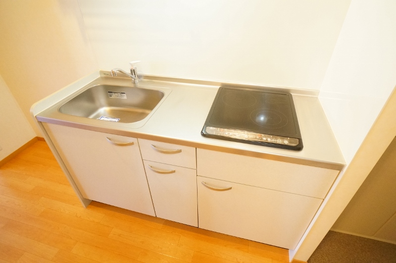 レーブ秋篠 キッチン