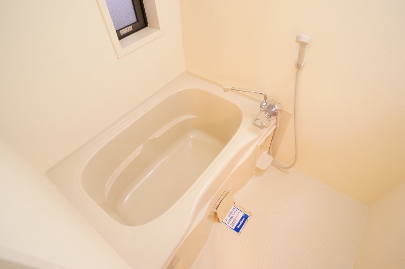 レーブ秋篠 風呂画像