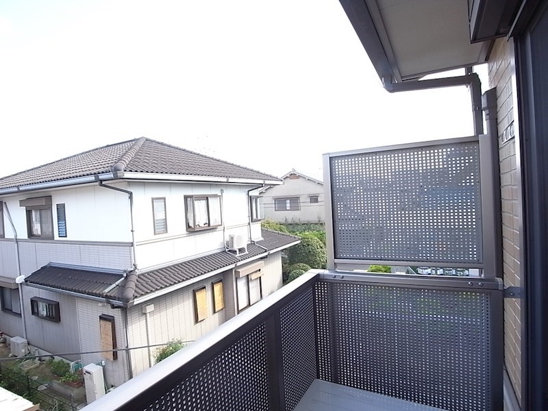 レーブ秋篠 ベランダ