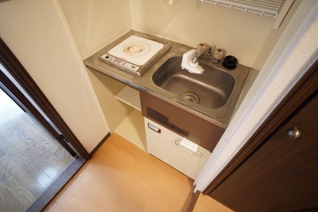 シティパレス西大寺北町Ｐ－１ キッチン