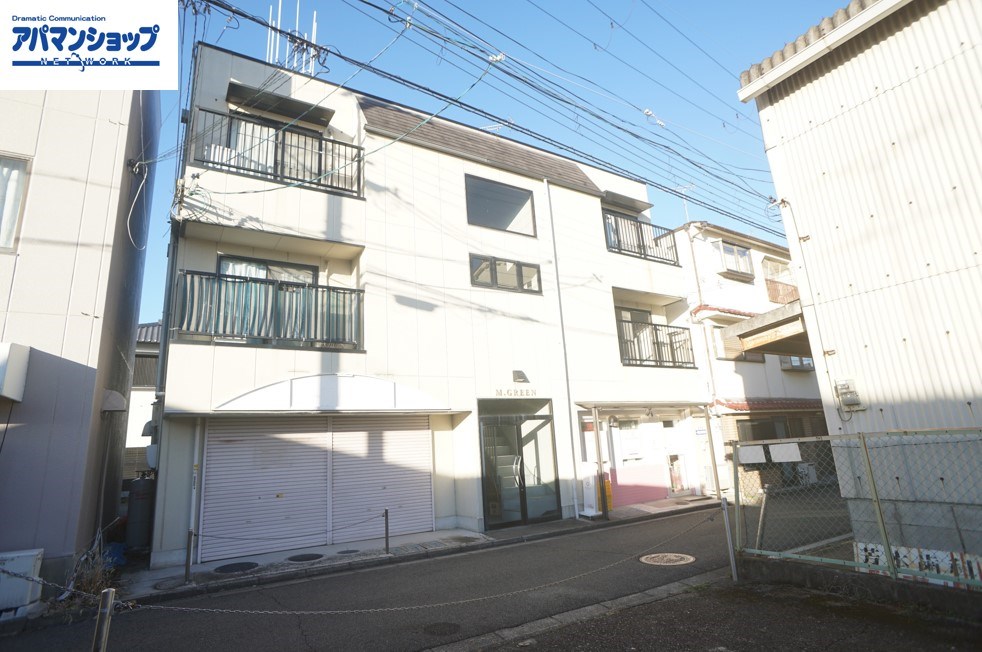 グリーンマンション 202号室 外観