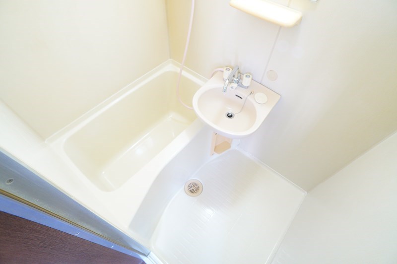 グリーンマンション 風呂画像