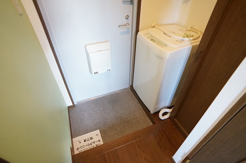 ヴェルデコート八木  玄関