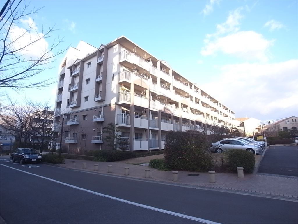 ＵＲ奈良・学園前Ａ 208号室 外観
