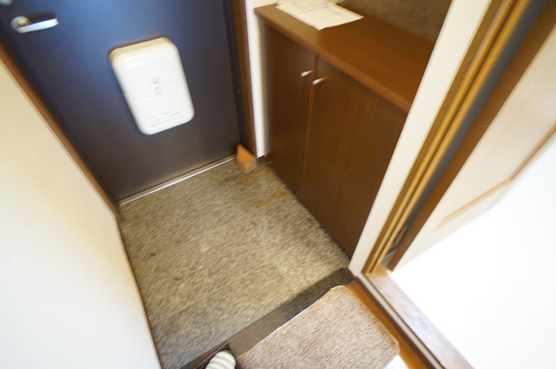 ラ・シェーヌ 玄関