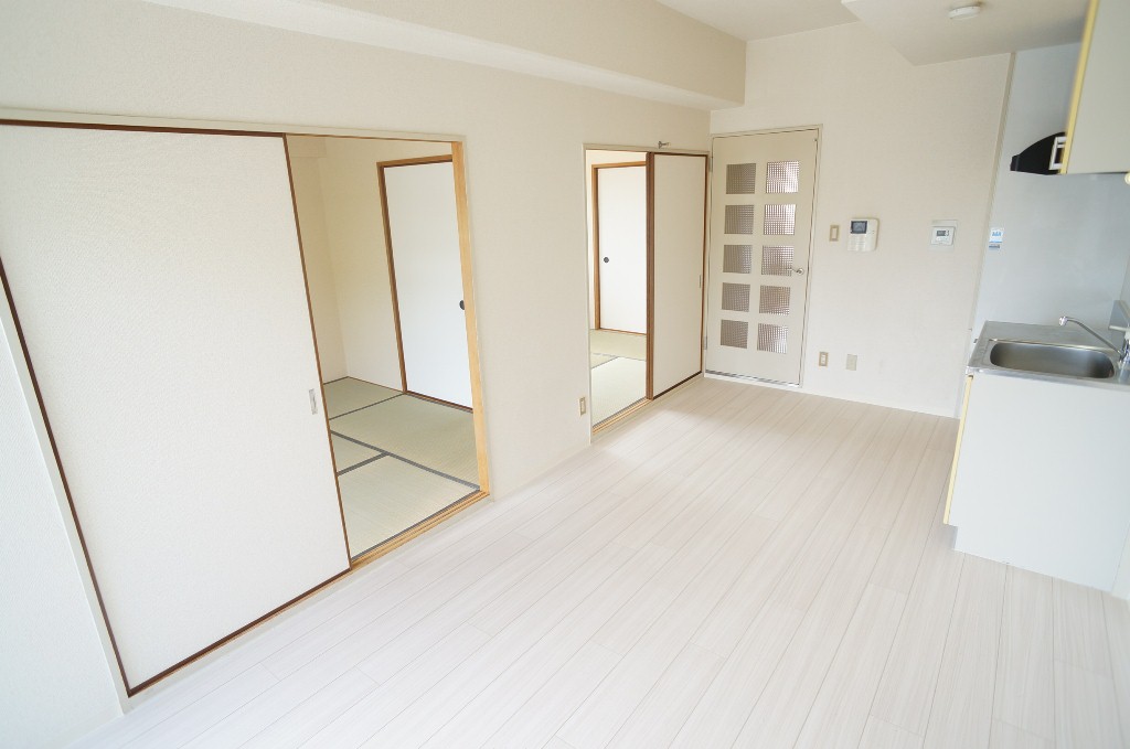 リヴェール三室 リビング