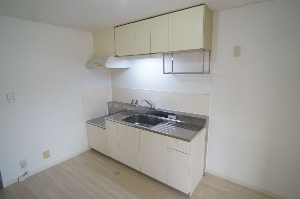 清川五番館 キッチン