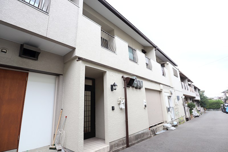 真弓2丁目貸家 その他外観1