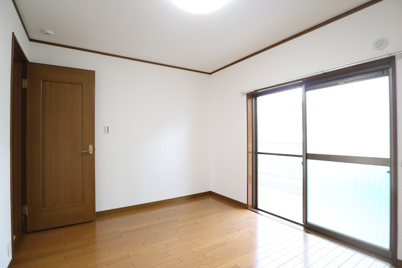 真弓2丁目貸家 ベッドルーム