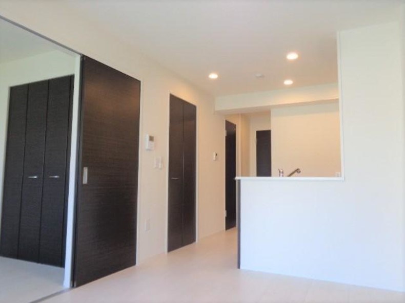 橿原市十市町アパート新築工事 リビング