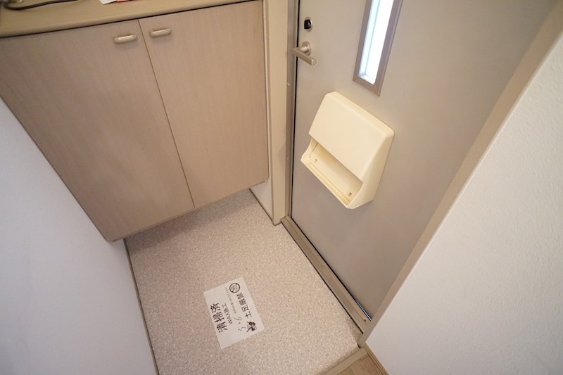 パストラルジュセイ壱番館 玄関