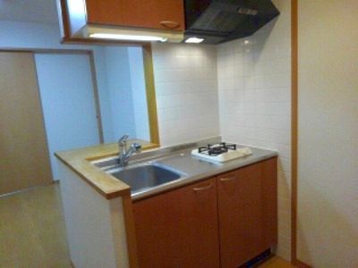 アンソレイエ　（前裁町） キッチン