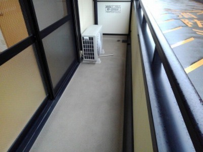 アンソレイエ　（前裁町） ベランダ